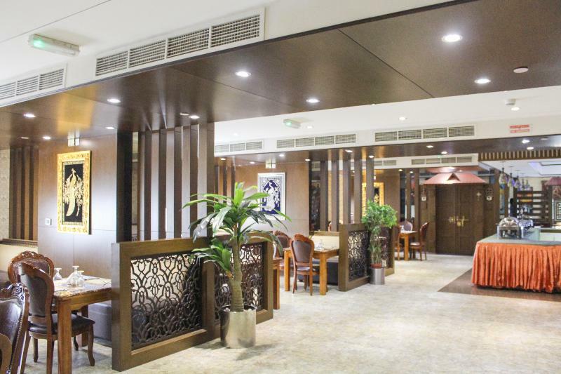 Clifton International Hotel Fuyaira Exterior foto